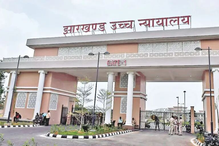 JPSC-JSSC परीक्षाओं को लेकर बड़ा उलटफेर, हाईकोर्ट ने रद्द करने के सरकारी आदेश पर लगाई रोक