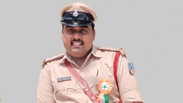 Jharkhand News : ACB की कार्रवाई, 15 हजार की रिश्वत लेते थाना प्रभारी गिरफ्तार