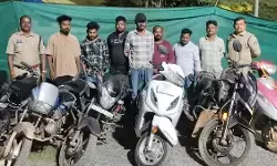 CG Crime : जंगल में सज रही थी जुए की महफिल, पुलिस ने मारी दबिश, 7 जुआरी गिरफ्तार