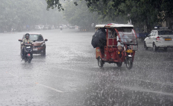 CG Weather : छत्तीसगढ़ में फिर सक्रिय हुआ मानसून, अगले 7 दिन बारिश के आसार, 9 जिलों में यलो अलर्ट