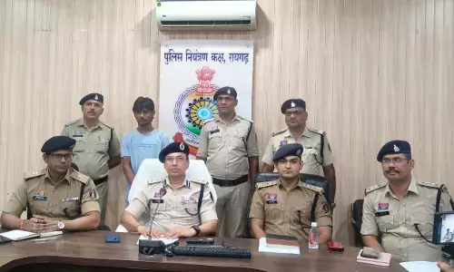 CG Crime : शराब दुकान के गार्ड पर फायरिंग का खुलासा, बिहार के खेत में छिपा मिला आरोपी, पिस्टल बरामद