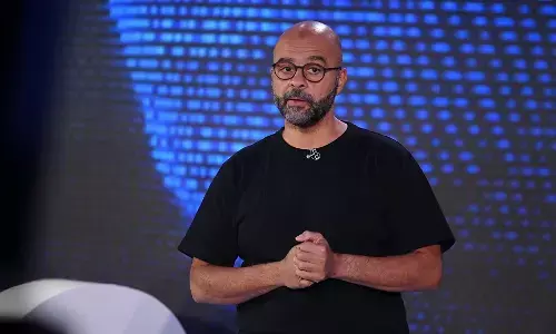 Google के पूर्व अधिकारी की भविष्यवाणी: 10 साल में खत्म हो जाएंगे कॉलेज, AI बदलेगा पढ़ाई का तरीका Google के पूर्व अधिकारी की भविष्यवाणी: 10 साल में खत्म हो जाएंगे कॉलेज, AI बदलेगा पढ़ाई का तरीका