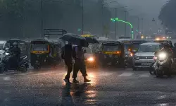 CG Weather Today: छत्तीसगढ़ में आज बारिश-आंधी का अलर्ट: अगले पांच दिन गरज-चमक के साथ बरसेंगे बादल