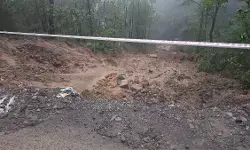 हिमाचल में बारिश-भूस्खलन से 149 सड़कें बंद, 60 ट्रांसफॉर्मर ठप, कई इलाकों में बाढ़ जैसे हालात