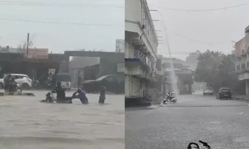 Raipur City News : मूसलाधार बारिश से रायपुर बेहाल, सड़कों पर भरा पानी, कई इलाकों में जलभराव से बढ़ी परेशानी