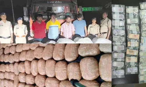 CG Crime : आयशर वाहन में छिपाकर ले जा रहे थे 400 किलो गांजा, ओडिशा सप्लायर समेत 5 गिरफ्तार CG Crime : आयशर वाहन में छिपाकर ले जा रहे थे 400 किलो गांजा, ओडिशा सप्लायर समेत 5 गिरफ्तार