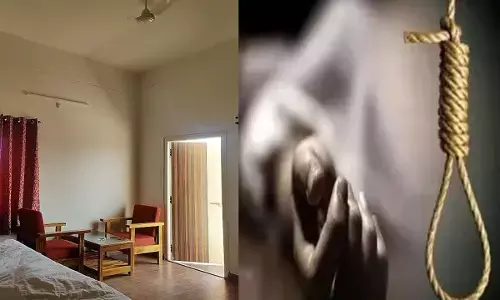 Andhra Pradesh : लॉज में एक ही परिवार के 5 लोगों की मौत, तीन दिन से बंद था कमरा, लटकी मिली लाशें