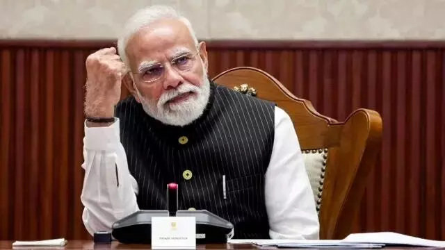 37053-pm PM मोदी ने युवा खिलाड़ियों को दिया मंत्र- ‘जो खेलेगा, वो खिलेगा’, 2036 ओलंपिक के लिए 5 से 15 साल के बच्चों की होगी पहचान