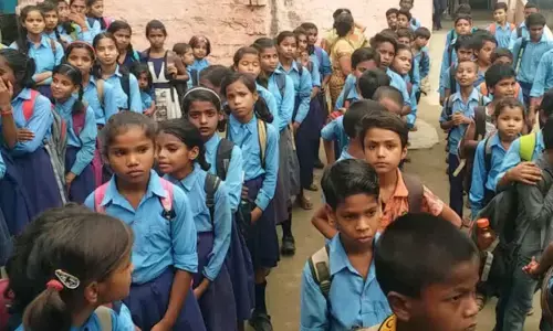 MP News : स्कूली बच्चों के लिए यूनिफॉर्म व्यवस्था में बड़ा बदलाव, अब बैंक खाते में आएंगे ड्रेस के पैसे