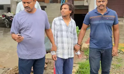 MP News : लोकायुक्त ने की कार्रवाई, नामांतरण के लिए 30 हजार की रिश्वत मांगने वाला पटवारी गिरफ्तार MP News : लोकायुक्त ने की कार्रवाई, नामांतरण के लिए 30 हजार की रिश्वत मांगने वाला पटवारी गिरफ्तार