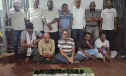 CG Crime : मकान में सजा था जुए का फड़, पुलिस ने मारी रेड, 12 गिरफ्तार, 3.16 लाख कैश जब्त