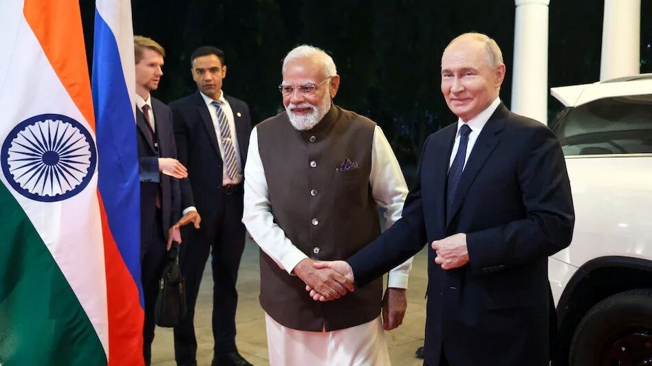 SCO Summit: मोदी-पुतिन की अहम मुलाकात, पीएम मोदी बोले- अंतहीन युद्ध से आगे बढ़कर युद्ध के अंत की ओर बढ़ना होगा