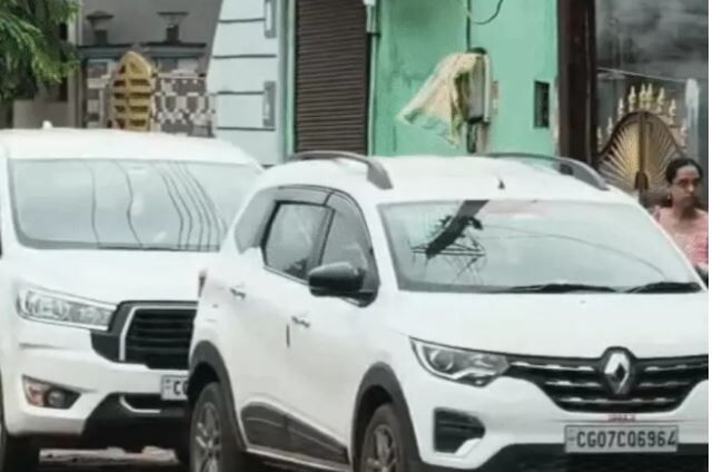 Chhattisgarh ED raid: दुर्ग में पूर्व मुख्यमंत्री भूपेश बघेल के पीए के घर पहुंची ईडी की टीम, कई वाहनों में एक साथ पहुंचे अफसर, जानें किस मामले में छापा