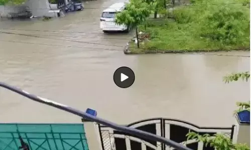 Balrampur heavy rain schools closed: बलरामपुर के स्कूलों में भरा पानी, आज छुट्टी, उत्तर-मध्य छत्तीसगढ़ में भारी बारिश का अलर्ट