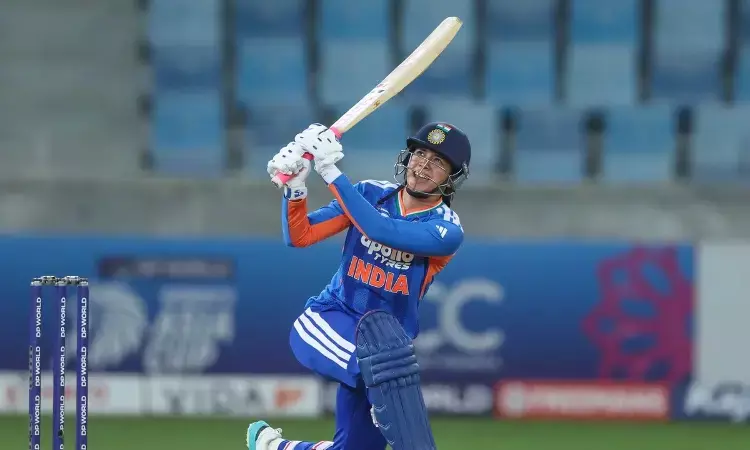 Smriti Mandhana Century: स्मृति मंधाना ने रचा इतिहास, हॉन्ग कॉन्ग के खिलाफ ठोका शतक; मिताली राज का टूटा बड़ा रिकॉर्ड Smriti Mandhana Century: स्मृति मंधाना ने रचा इतिहास, हॉन्ग कॉन्ग के खिलाफ ठोका शतक; मिताली राज का टूटा बड़ा रिकॉर्ड