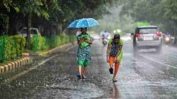 CG Weather : जन्माष्टमी पर रायपुर में बादल बरसने के आसार, 4 सितंबर से धीमी होगी बारिश की रफ्तार