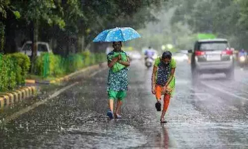 CG Weather : जन्माष्टमी पर रायपुर में बादल बरसने के आसार, 4 सितंबर से धीमी होगी बारिश की रफ्तार CG Weather : जन्माष्टमी पर रायपुर में बादल बरसने के आसार, 4 सितंबर से धीमी होगी बारिश की रफ्तार