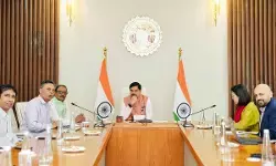 MP News : ग्रीन एनर्जी हब बनेगा मध्यप्रदेश, CM मोहन यादव ने 3 बड़े प्रोजेक्ट्स के लिए किया एमओयू