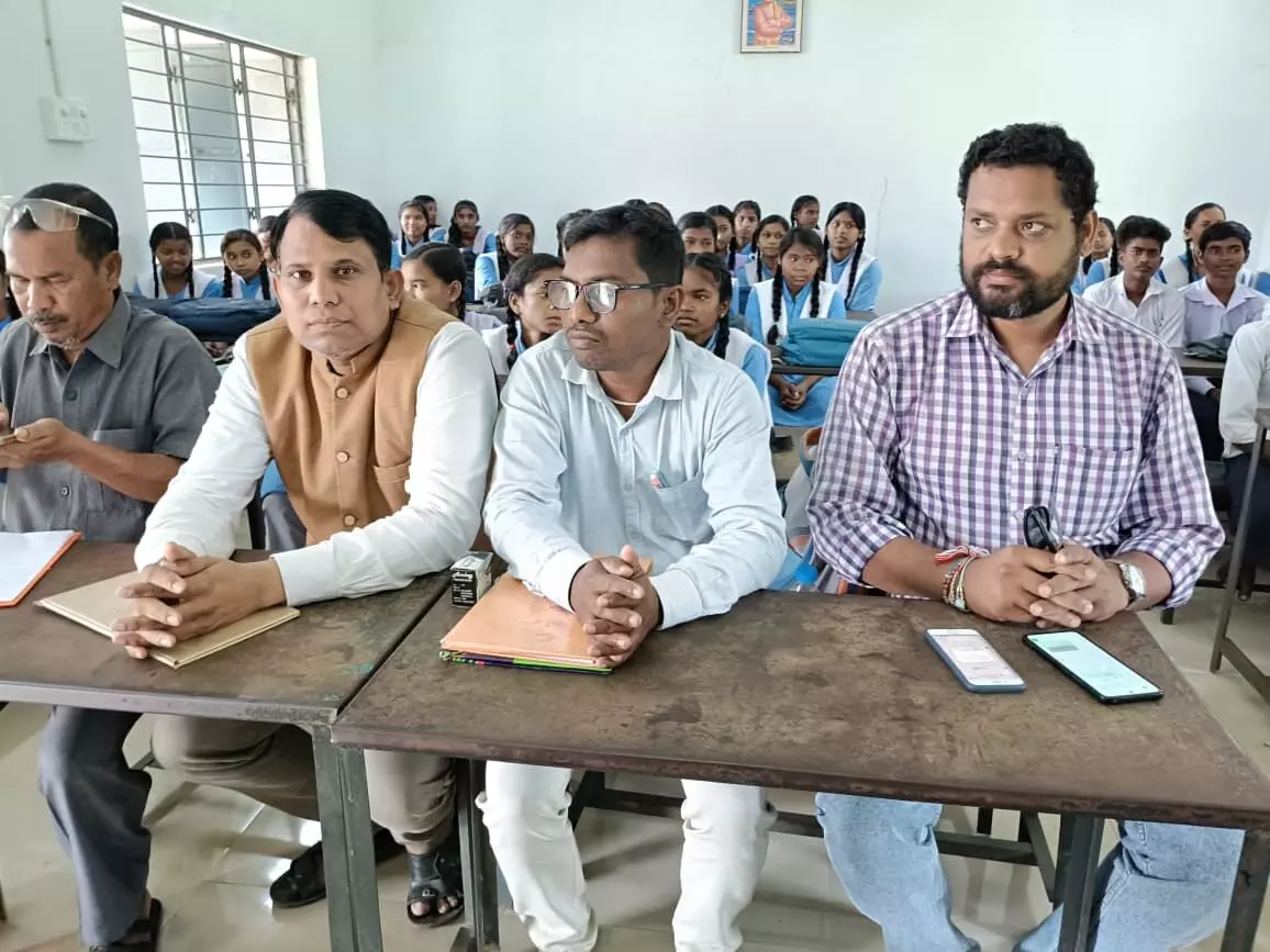 37948-whatsapp-image-2026-09-05-at-21150-pm शासकीय हाई स्कूल कसेकेरा में मनाया गया शिक्षक दिवस, शिक्षकों ने बताए संस्कार और अनुशासन के महत्व