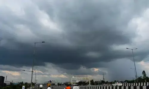 CG Weather : छत्तीसगढ़ में बारिश के बीच बदला मौसम का मिजाज, रायपुर का तापमान एक दिन में 6 डिग्री चढ़ा