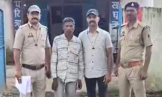 CG Crime : दो मासूमों को बहला-फुसलाकर यूपी ले गए, लौटते ही पुलिस ने आरोपी को दबोचा, मुख्य आरोपी फरार