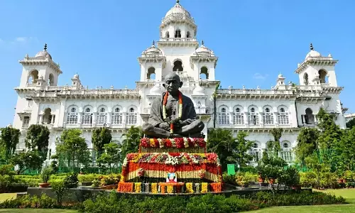 तेलंगाना विधानसभा में हंगामा, BRS के 22 विधायक सस्पेंड; KTR भी शामिल