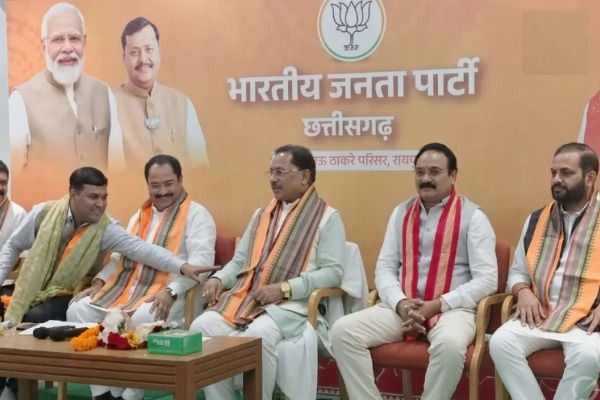 Hanuman Ansh Chhattisgarh Tax-free : हनुमान अंश देखने जोरा मॉल पहुंचे CM विष्णु देव साय, छत्तीसगढ़ में टैक्स फ्री पर दिया बड़ा अपडेट