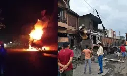 CG Accident : अनियंत्रित ट्रेलर बिजली खंभे को तोड़कर घर में घुसा, 3 बाइक और सामान जलकर राख CG Accident : अनियंत्रित ट्रेलर बिजली खंभे को तोड़कर घर में घुसा, 3 बाइक और सामान जलकर राख