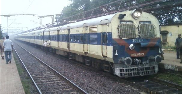 Raipur cancelled trains: उरकुरा स्टेशन में होगा इंटरलॉकिंग कार्य, रायपुर-बिलासपुर मेमू पैसेंजर सहित कई ट्रेनें रद्द, यहां देखें लिस्ट