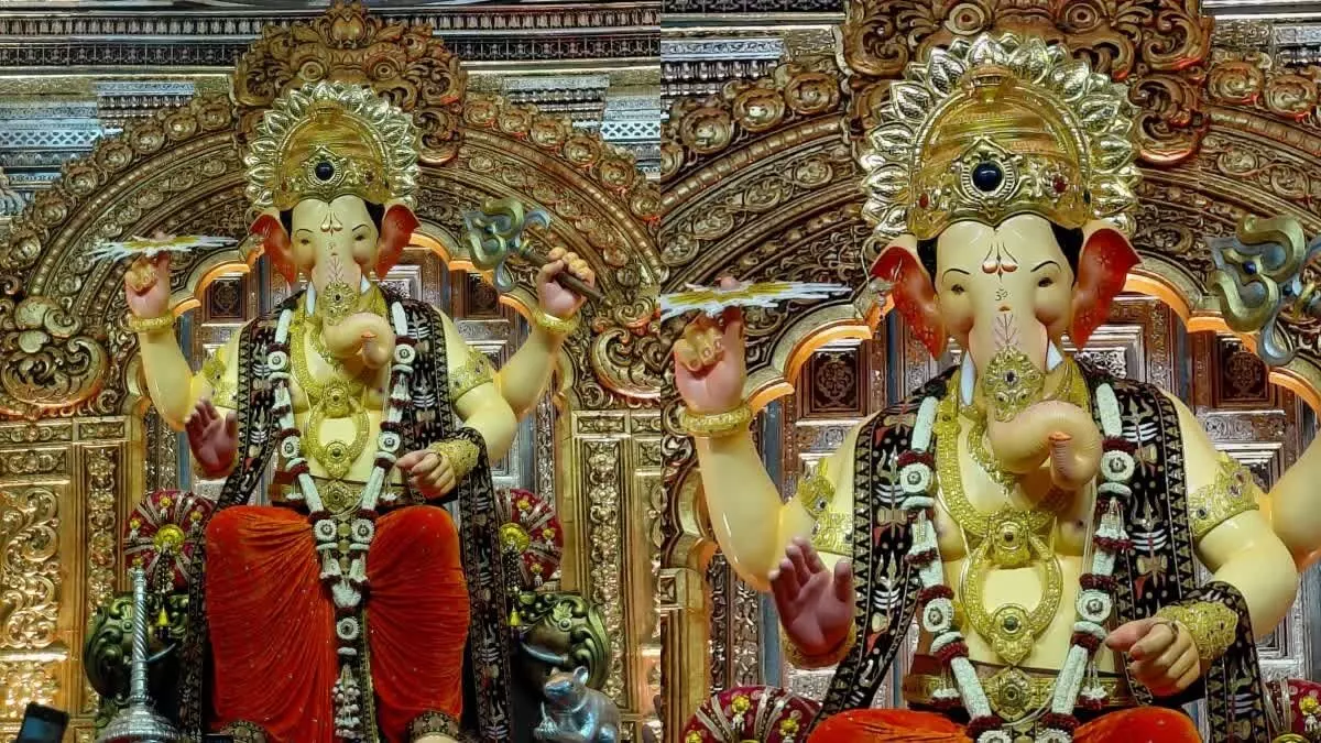 38681-lala-baghpng-1 Lalbaugcha Raja: लालबागचा राजा को भक्त चढ़ाते हैं सोने-चांदी की चीजें, मन्नत पूरी होने पर देते हैं खास चढ़ावा, जानें 90 साल पुरानी परंपरा