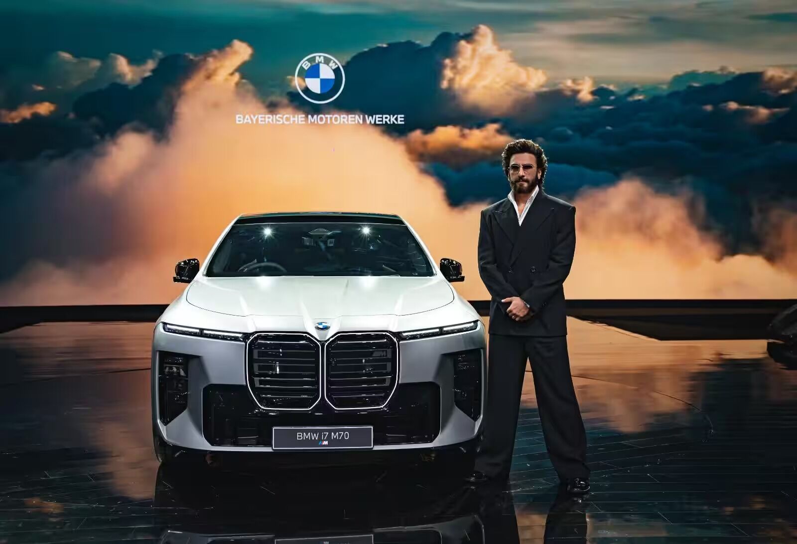 Ranveer Singh : रणवीर सिंह बने BMW इंडिया के ब्रांड एंबेसडर, जानें एक विज्ञापन से कितनी कमाई करते हैं एक्टर