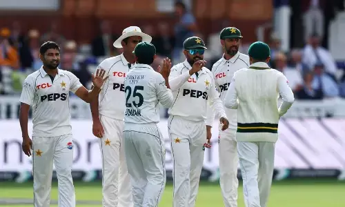 इंग्लैंड से 3-0 से हारा पाकिस्तान, ICC ने पूरी टीम पर लगाया जुर्माना, जानिए क्यों ?