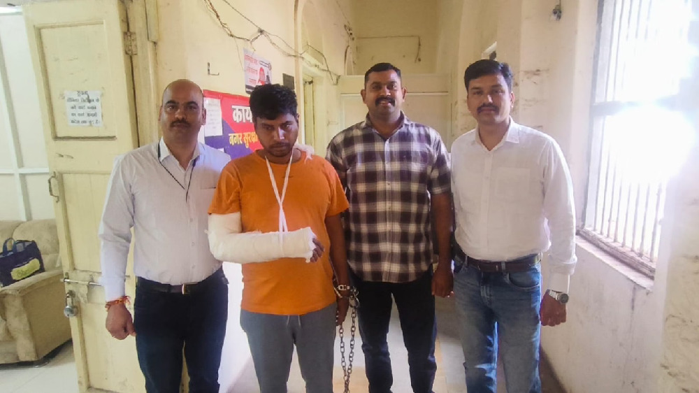 MP Crime : ढाबे पर मालिक को चकमा देकर 27 लाख लेकर भागा ड्राइवर, राजस्थान से गिरफ्तार