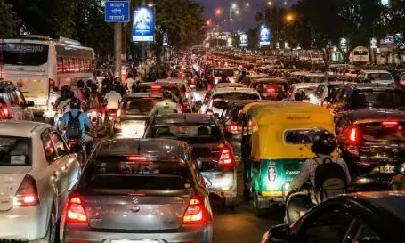 Raipur Traffic Alert: 17 सितंबर को मरीन ड्राइव के आसपास ट्रैफिक डायवर्ट, इन रास्तों पर रहेगा प्रतिबंध, देखें पार्किंग प्लान Raipur Traffic Alert: 17 सितंबर को मरीन ड्राइव के आसपास ट्रैफिक डायवर्ट, इन रास्तों पर रहेगा प्रतिबंध, देखें पार्किंग प्लान