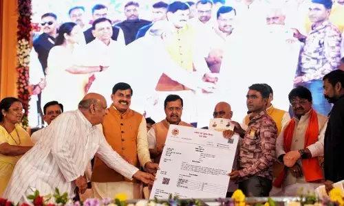 MP Swamitva Yojana : 50 लाख ग्रामीण संपत्तियों की फ्री रजिस्ट्री शुरू, CM डॉ. मोहन यादव और नितिन नवीन ने किया शुभारंभ