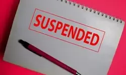 Teacher Suspended : शराब तस्करी के आरोप में पकड़े गए सहायक शिक्षक पर गिरी गाज, DEO ने किया निलंबित