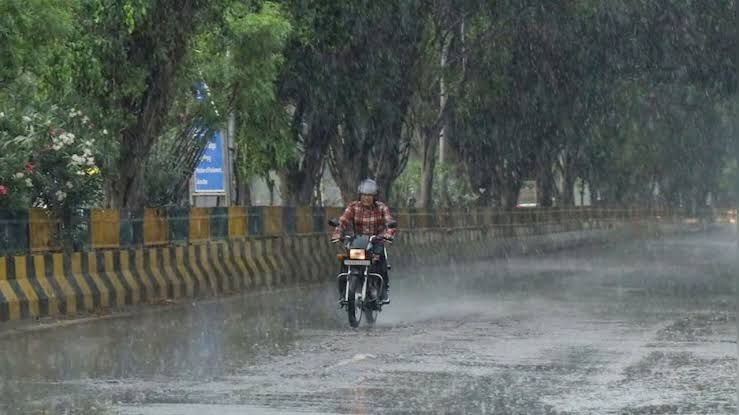 CG Weather : मानसून फिर बदलेगा रुख, गरज-चमक के साथ बारिश के आसार, गर्मी से मिलेगी राहत