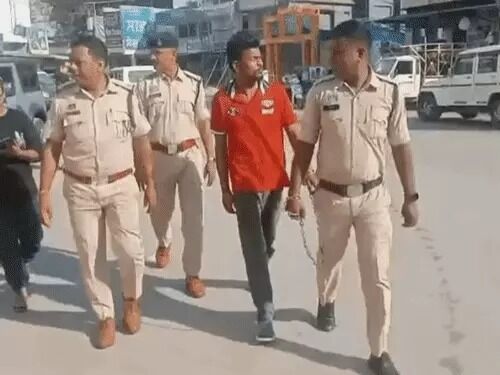 Korba police : रील वाला ‘डॉन’ और चापड़ वाला गुंडा गिरफ्तार, पुलिस ने पैदल निकाली भाई जी और गब्बर की बारात