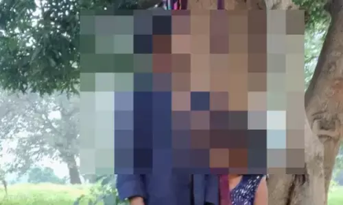 CG News : साथ जीने की चाहत थी, साथ ही उठाया खौफनाक कदम, प्रेमी जोड़े ने पेड़ पर फांसी लगाकर दी जान CG News : साथ जीने की चाहत थी, साथ ही उठाया खौफनाक कदम, प्रेमी जोड़े ने पेड़ पर फांसी लगाकर दी जान