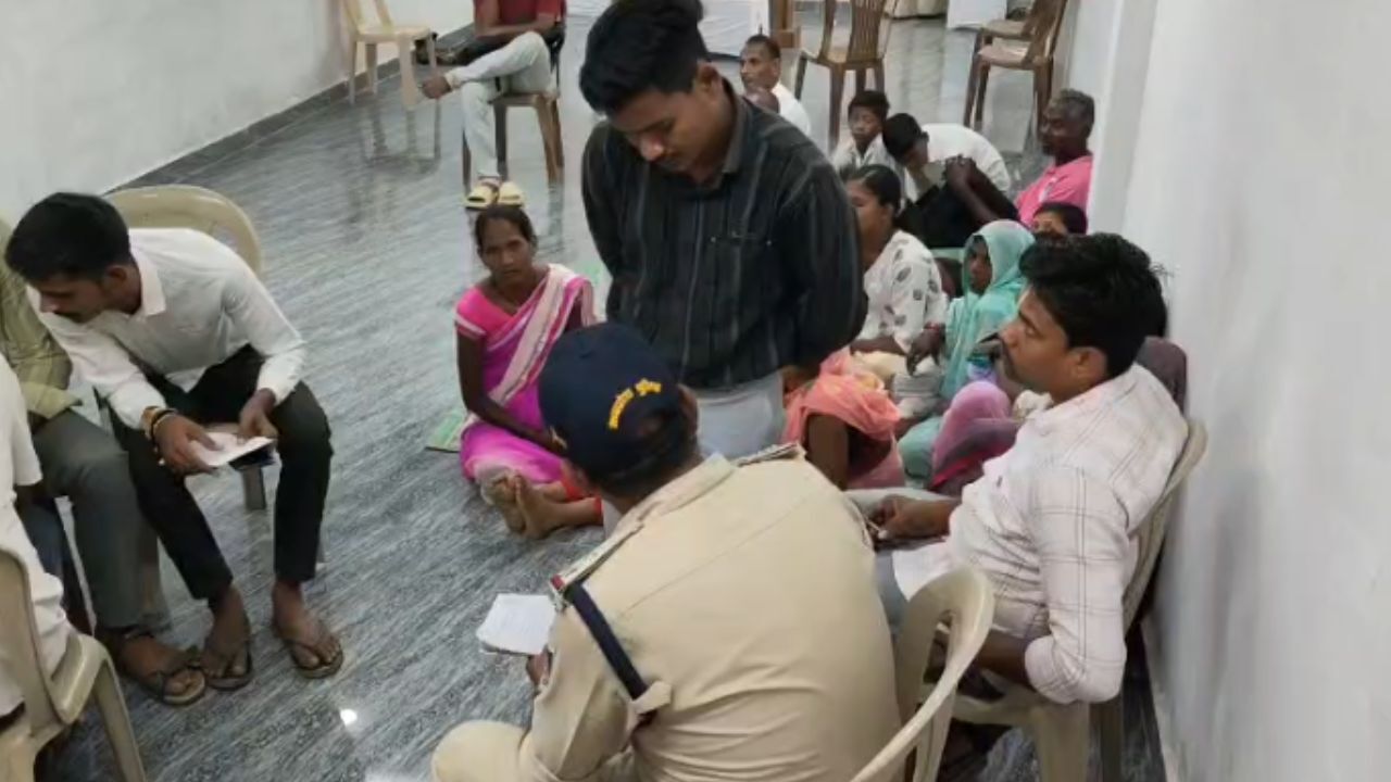 MP : सीधी में धर्मांतरण मामले का खुलासा, पुलिस ने तीन लोगों को हिरासत में लेकर शुरू की जांच