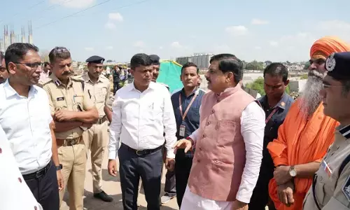 MP : सिंहस्थ 2028 की तैयारियों का CM मोहन यादव ने लिया जायजा, नीलगंगा-नानाखेड़ा मार्ग का किया निरीक्षण MP : सिंहस्थ 2028 की तैयारियों का CM मोहन यादव ने लिया जायजा, नीलगंगा-नानाखेड़ा मार्ग का किया निरीक्षण