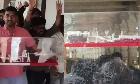 सांवलिया सेठ को चढ़ाया 1.2 किलो चांदी का सीमेंट प्लांट, 40 KM पैदल चलकर मंदिर पहुंचा कारोबारी