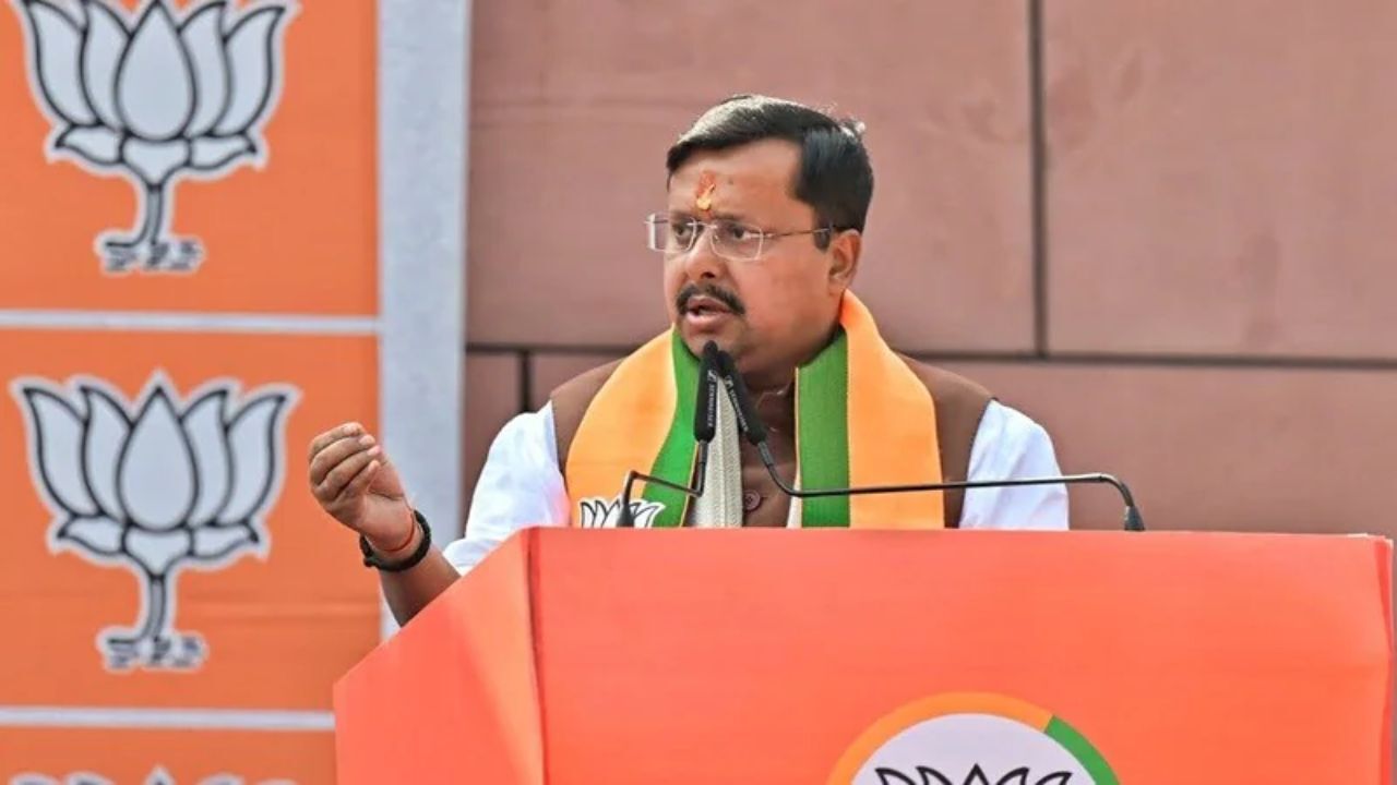 UP : नितिन नवीन का Gen-Z से संवाद, बोले- रील की दुनिया से बाहर निकलकर रियल लाइफ पर दें ध्यान
