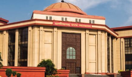Chhattisgarh High Court News: पत्नी को जबरन साथ रहने के लिए नहीं कर सकते मजबूर, हाईकोर्ट ने पति की याचिका ठुकराई, जानिए क्या कहा कोर्ट ने