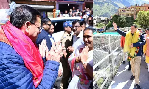 Uttarakhand : CM धामी ने अधिकारियों को दिए निर्देश, कहा- श्रद्धालुओं की सुविधा और धाम की धार्मिक गरिमा का रखें विशेष ध्यान