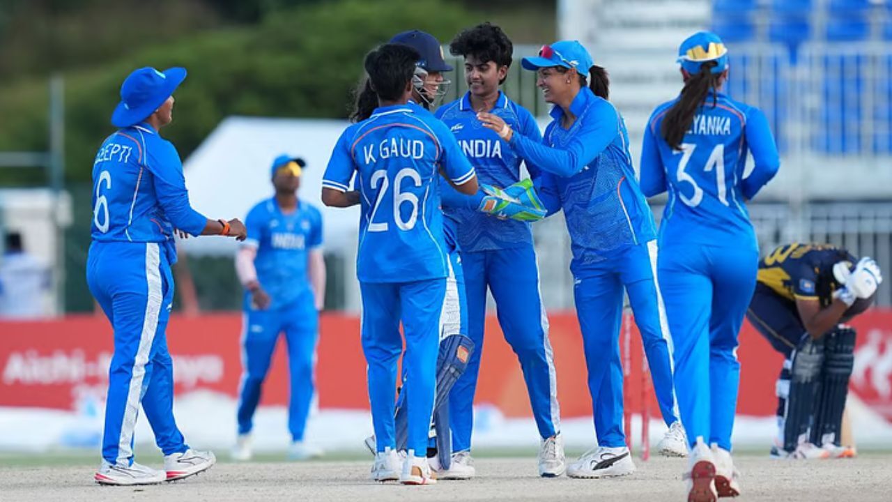 Asian Games 2026 Women's Cricket: मंधाना की तूफानी पारी, दीप्ति की घातक गेंदबाजी; भारत ने श्रीलंका को हराकर जीता दूसरी बार एशियन गेम्स गोल्ड