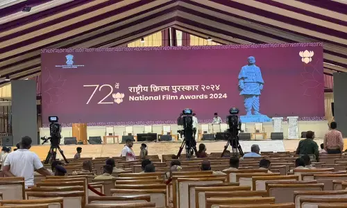 72nd National Film Awards: केवड़िया में सजा 72वें राष्ट्रीय फिल्म पुरस्कार का मंच, राष्ट्रपति द्रौपदी मुर्मू करेंगी सम्मानित 72nd National Film Awards: केवड़िया में सजा 72वें राष्ट्रीय फिल्म पुरस्कार का मंच, राष्ट्रपति द्रौपदी मुर्मू करेंगी सम्मानित