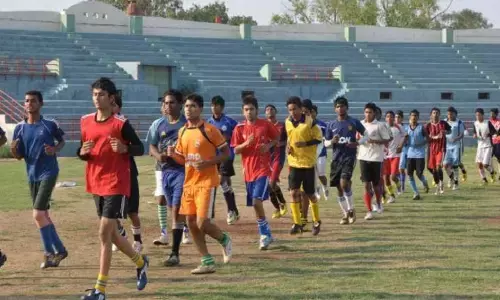 CG Sports : रायपुर में गैर-आवासीय खेल अकादमी के लिए चयन ट्रायल, 13 से 17 वर्ष के खिलाड़ी ले सकेंगे हिस्सा CG Sports : रायपुर में गैर-आवासीय खेल अकादमी के लिए चयन ट्रायल, 13 से 17 वर्ष के खिलाड़ी ले सकेंगे हिस्सा