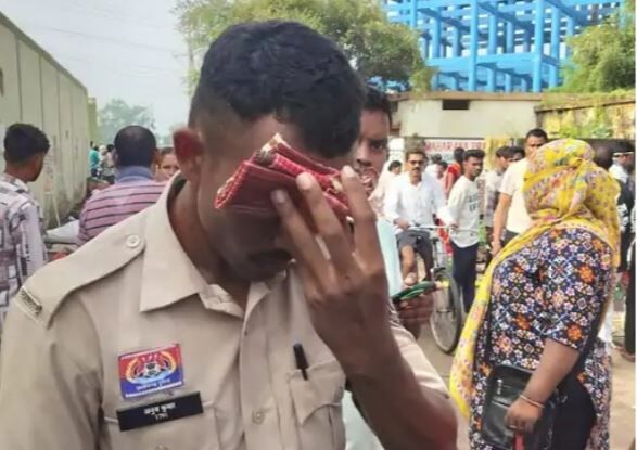 Bhathagaon Sabzi Bazaar Shifting: भाठागांव में सब्जी बाजार शिफ्टिंग को लेकर बवाल, कई कर्मचारी घायल, FIR दर्ज कराने पुरानी बस्ती थाना पहुंची टीम