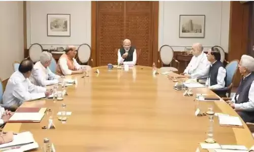 PM Modi Cabinet Reshuffle: मोदी की दो दिवसीय चिंतन बैठक आज से, सेवा तीर्थ में हलचल, कैबिनेट फेरबदल की चर्चा